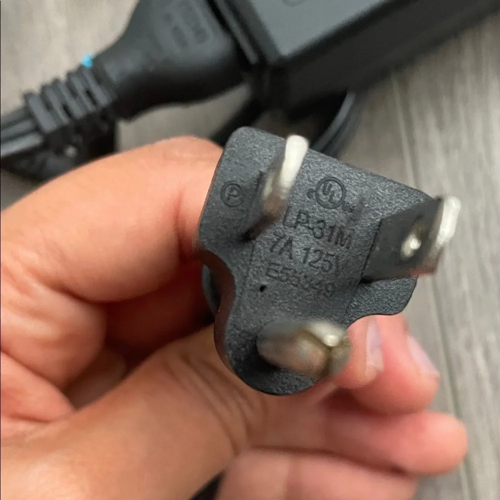 HP Black Laptop Charger 65W